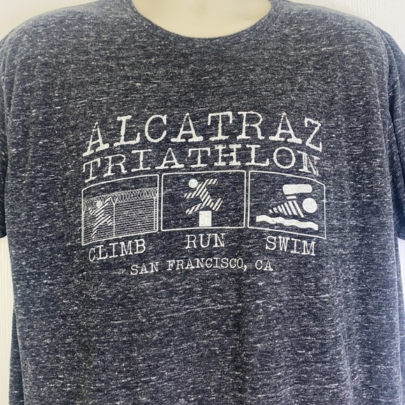 Gildan - Vintage Alcatraz Triathlon San Fran CA Grey And White T Shirt Size XL - Picture 3 of 8